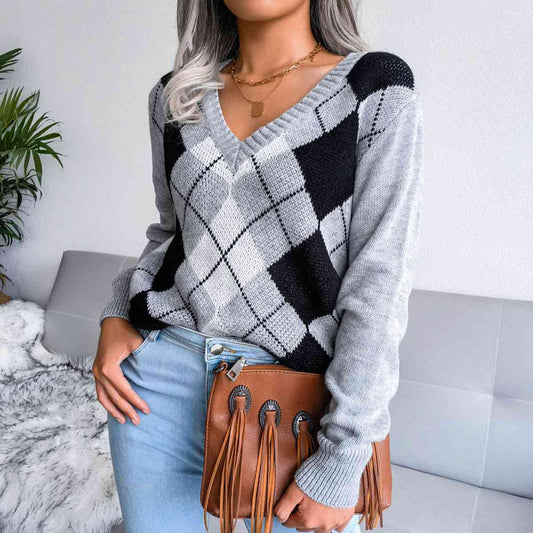 Flair Geometric V-Neck Sweater